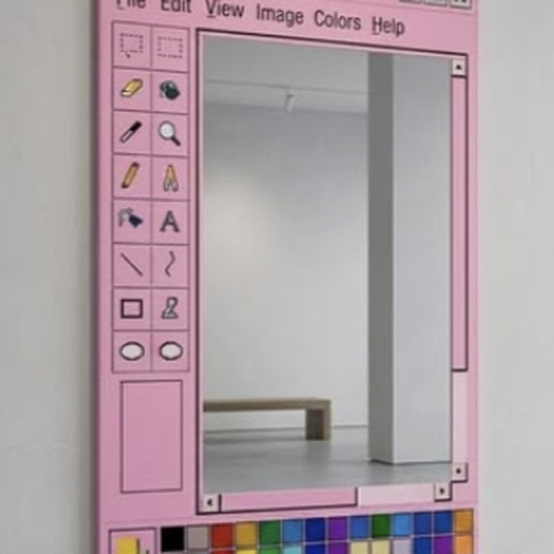Paint mirror in a gallery